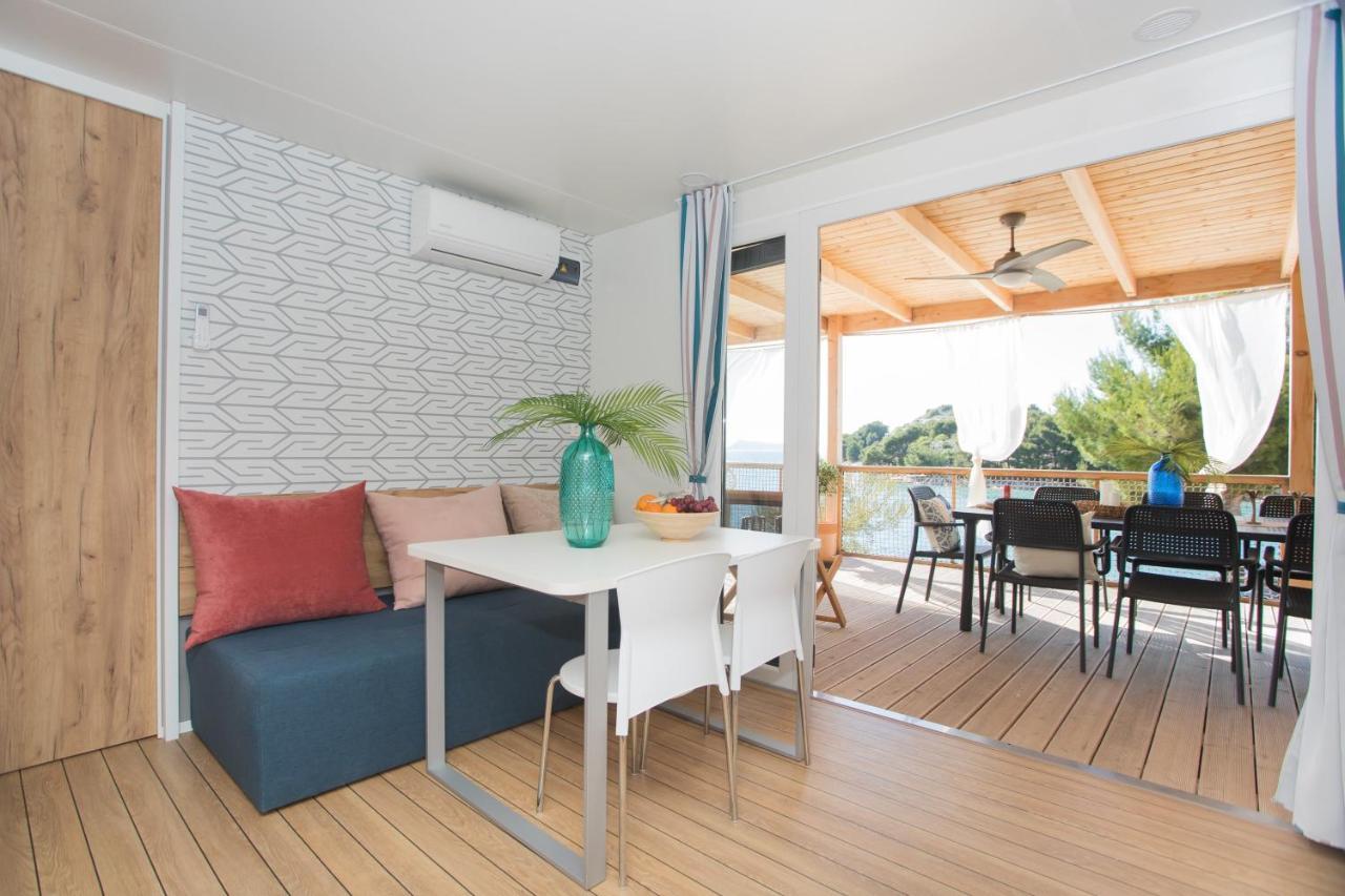 Apartamento Mara'S Coast - Amelia Pakoštane Exterior foto