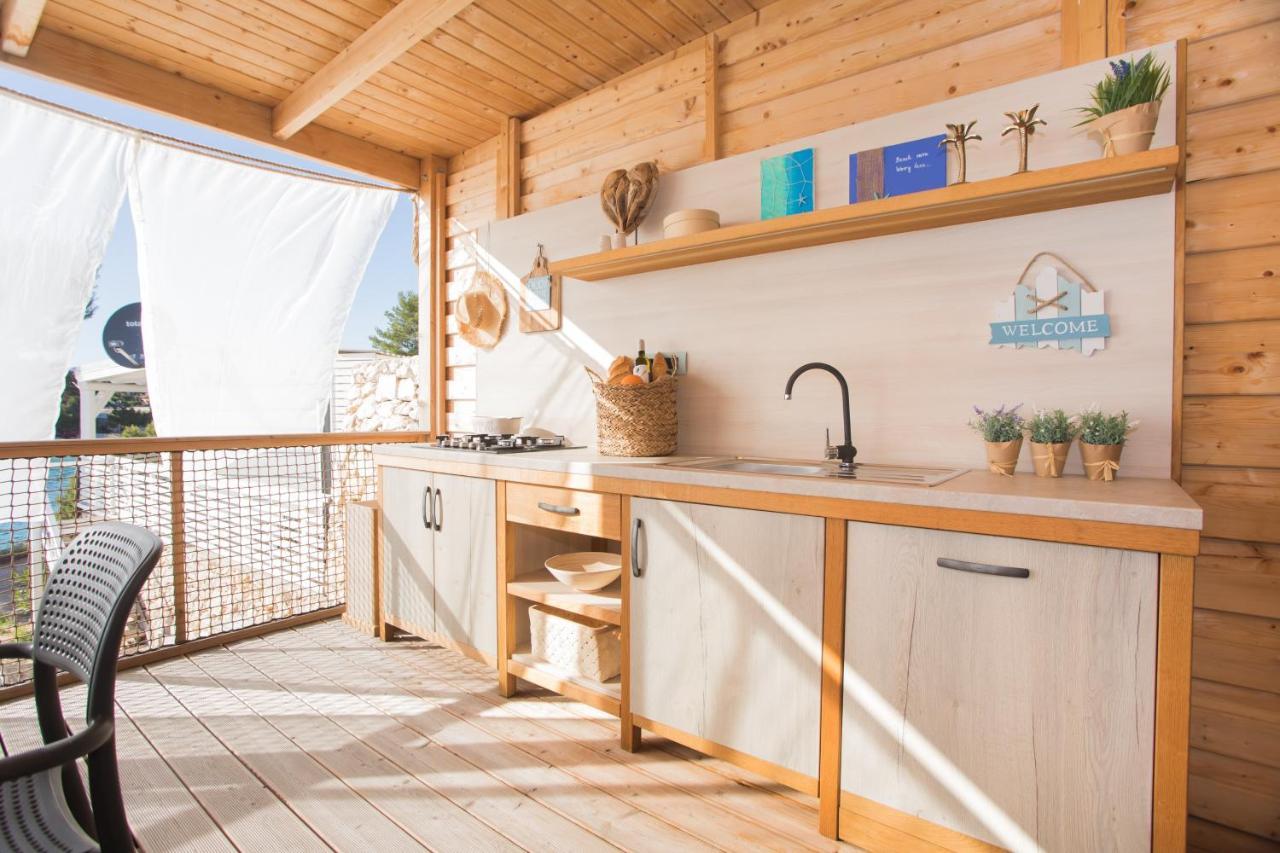 Apartamento Mara'S Coast - Amelia Pakoštane Exterior foto